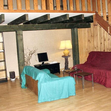 Studio Confortable Pres De Beaumont Du Perigord 60 M² Cheminee Exterior foto